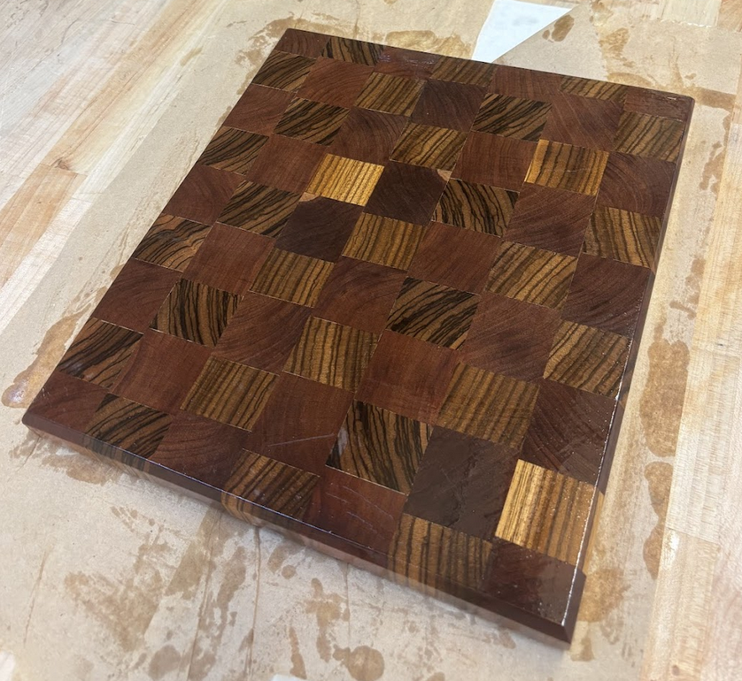 Engrain Cutting Board